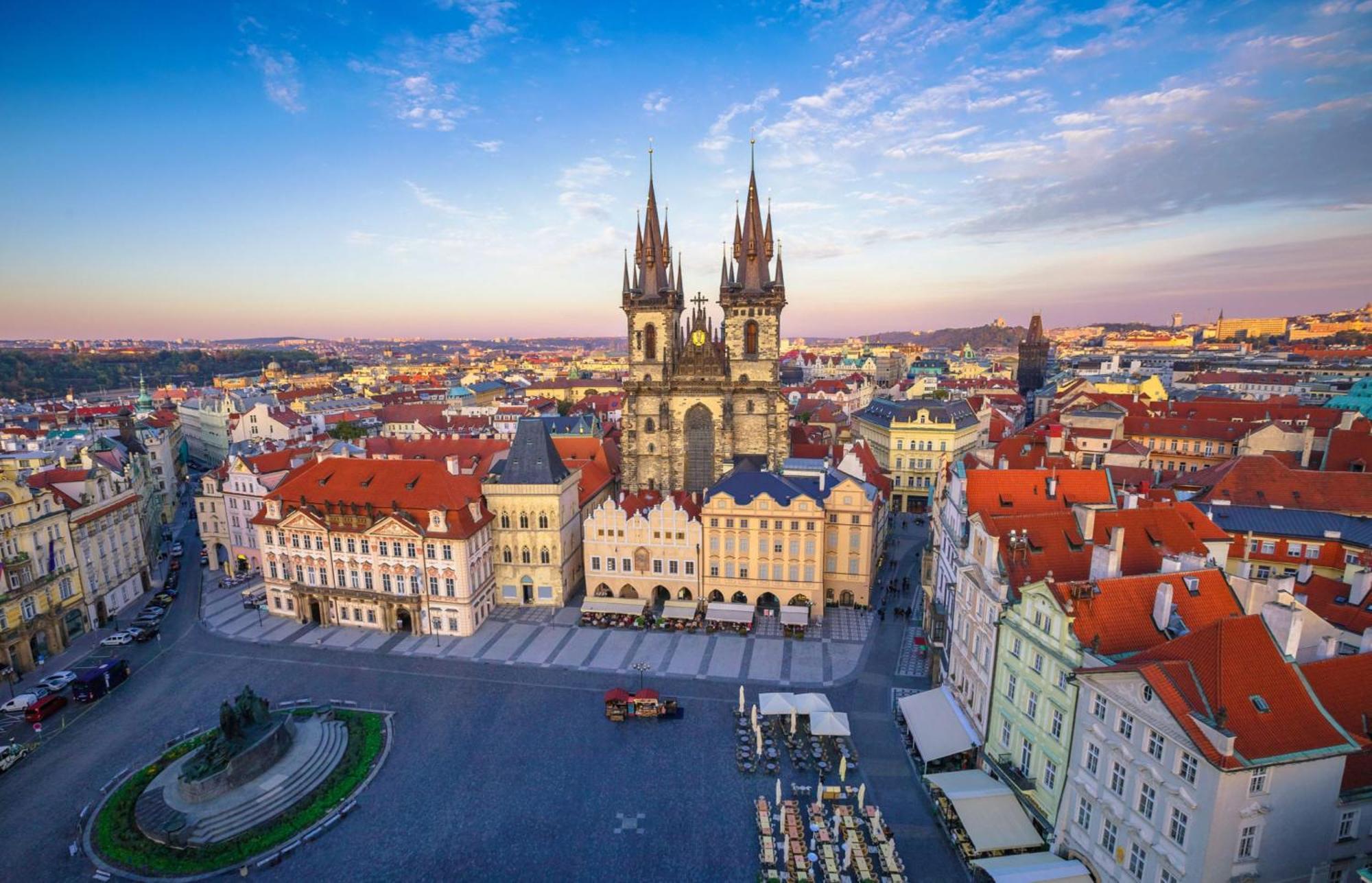 Terrace apartment in Malostranské náměstí Praha Exteriér fotografie